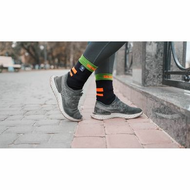 Шкарпетки водонепроникні Dexshell Running з помаранчевими смугами, S